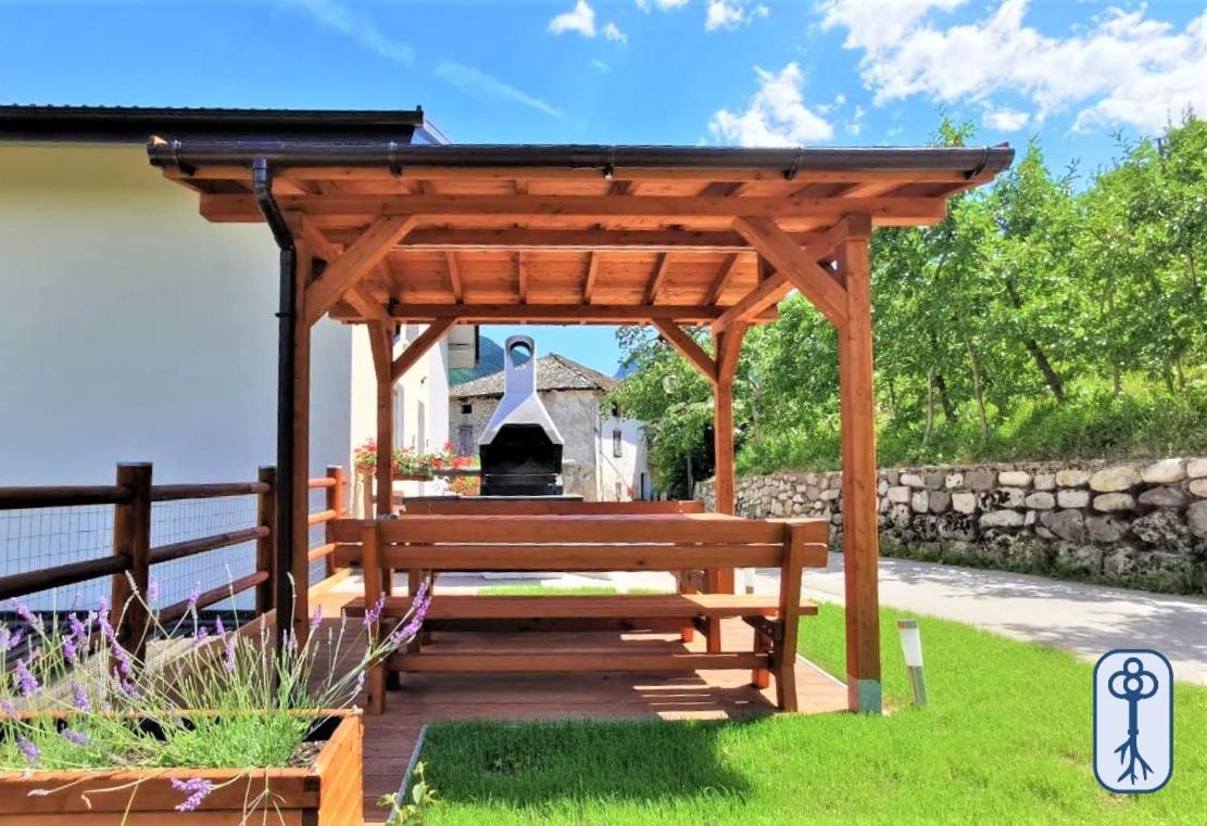 Casa Vacanze Antico Eremo, Tra Natura E Tradizione Campodenno ภายนอก รูปภาพ