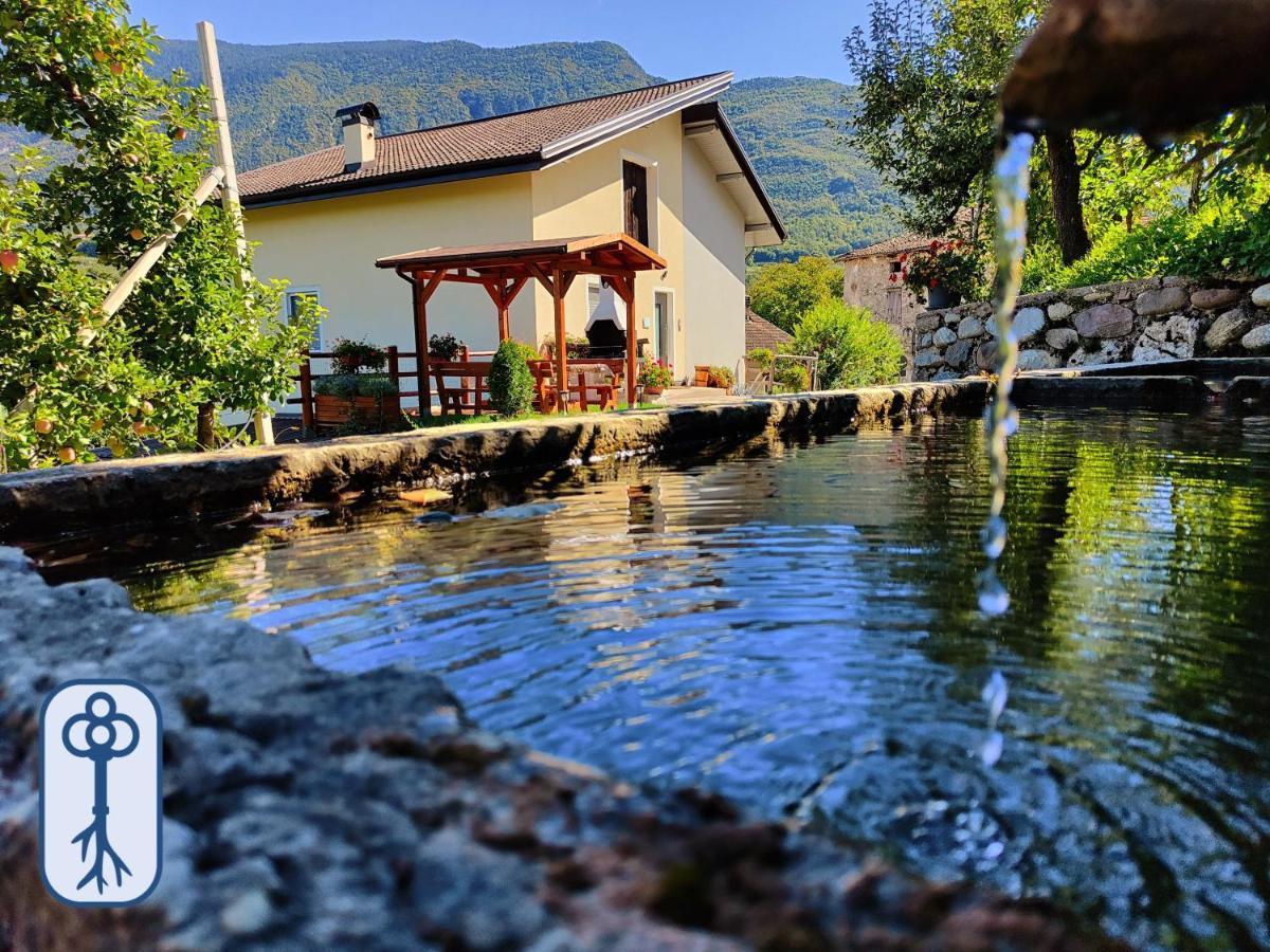 Casa Vacanze Antico Eremo, Tra Natura E Tradizione Campodenno ภายนอก รูปภาพ